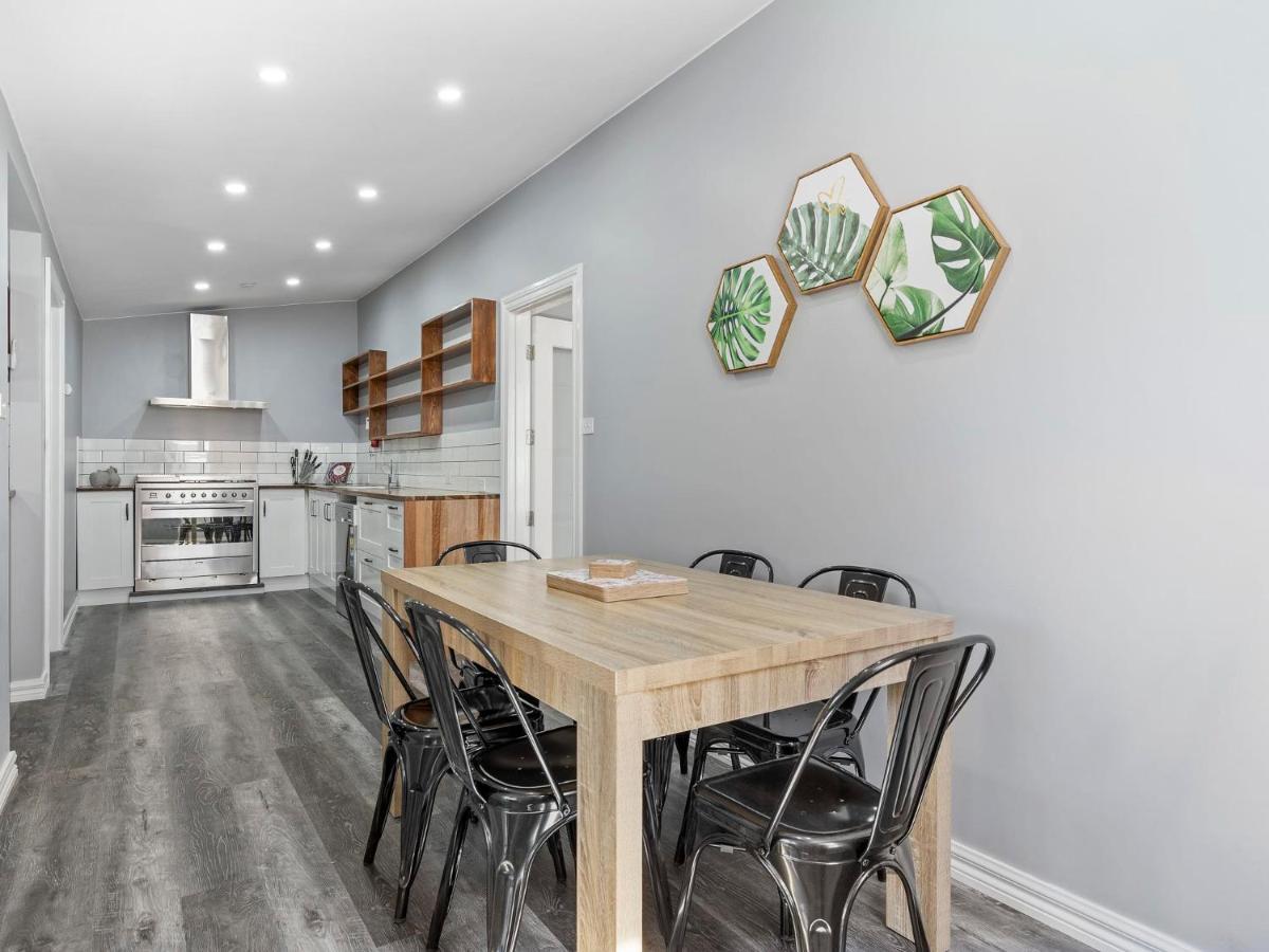 Stunning 4Br Cottage In The Heart Of Ballarat - Pet Friendly & Fast Wifi Exterior photo
