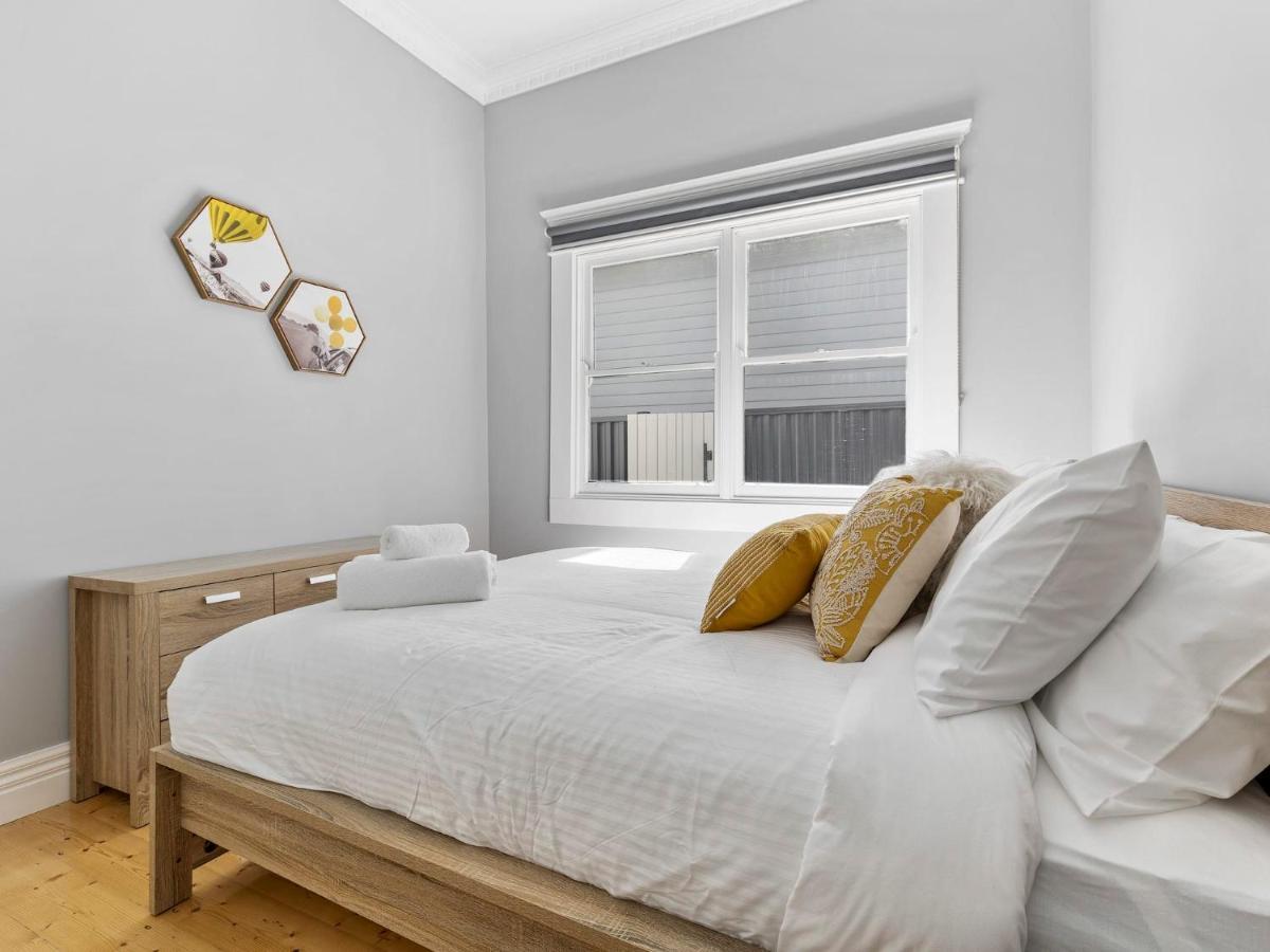 Stunning 4Br Cottage In The Heart Of Ballarat - Pet Friendly & Fast Wifi Exterior photo